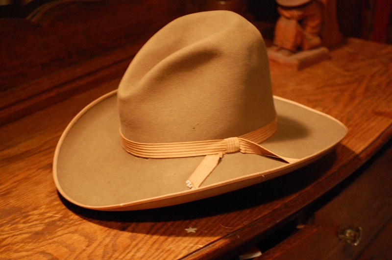5 astuces pour faire durer vos chapeau cowboy plus longtemps