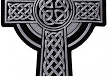 Que signifie la croix celtique et comment la porter ?
