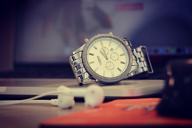 Comment poser sa montre pour la nuit ?