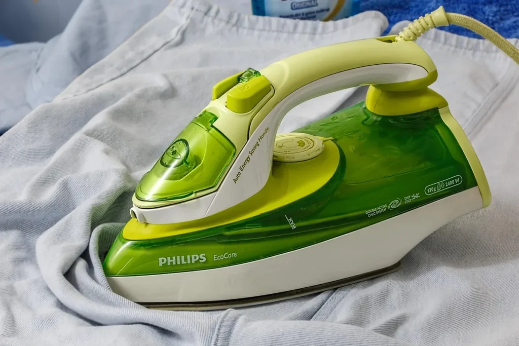 Veloursin Éclat, la gamme dédiée aux velours et textiles précieux